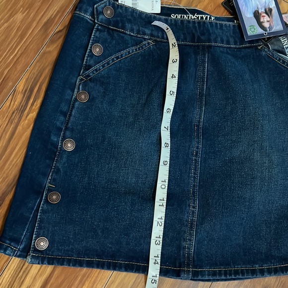 Sound/Style Versona dark wash denim skirt, size 8. NWT. - Picture 5 of 9